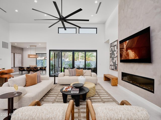 13649 N 88th Place, Scottsdale, AZ 85260