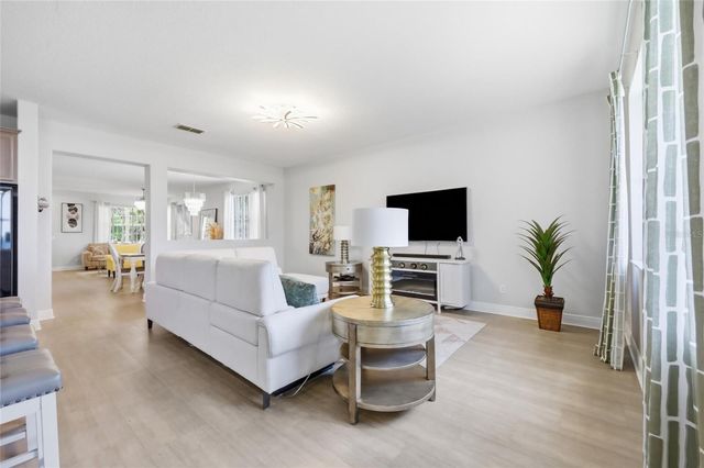 1020 SAILING BAY DR, Clermont, FL 34711