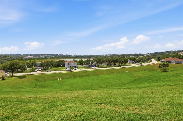 1020 SAILING BAY DR, Clermont, FL 34711