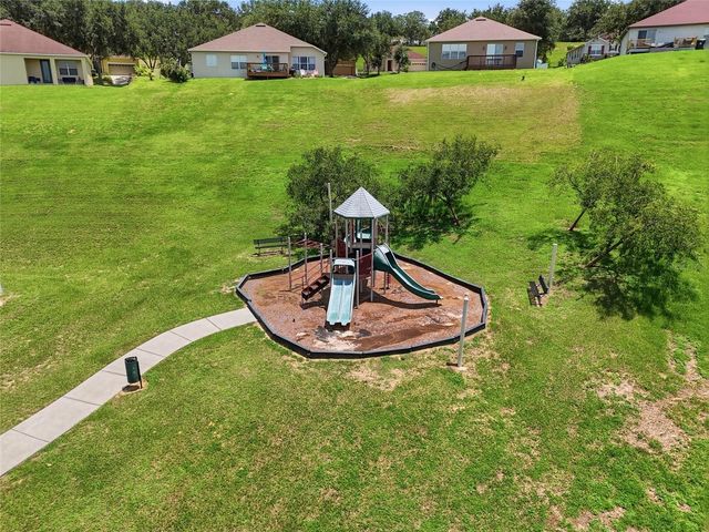 1020 SAILING BAY DR, Clermont, FL 34711