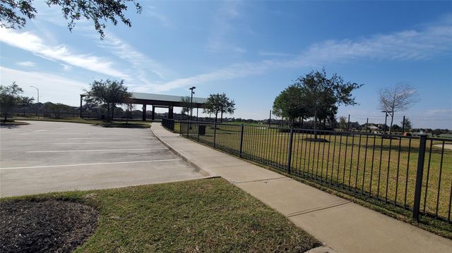 2814 Silver Point Lane, Rosharon, TX 77583