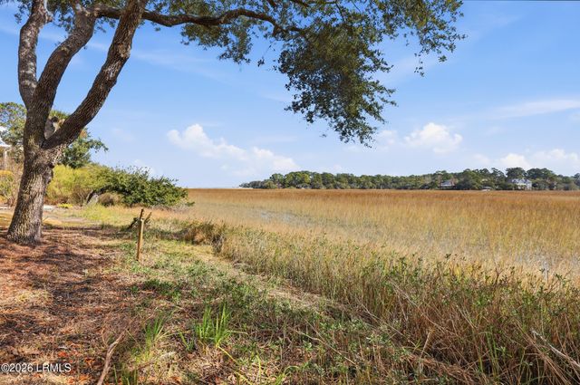 14 Bayley Point Lane, Hilton Head Island, SC 29926