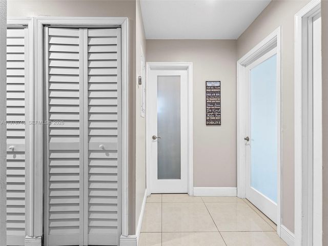 615 NW 134th Pl, Miami, FL 33182