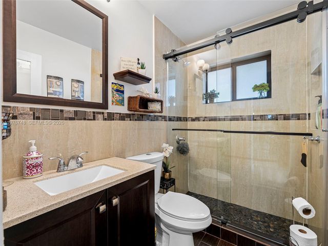 615 NW 134th Pl, Miami, FL 33182