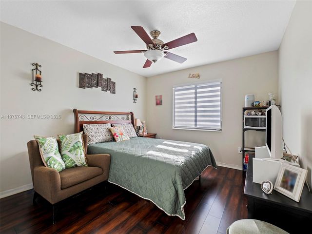 615 NW 134th Pl, Miami, FL 33182