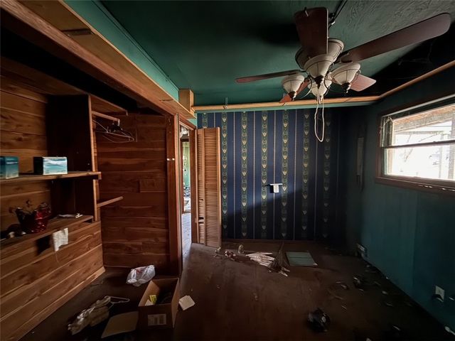 15902 Linville Road, Rogers, AR 72756