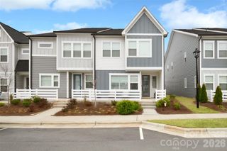 114 Isleworth Avenue D, Mooresville, NC 28117