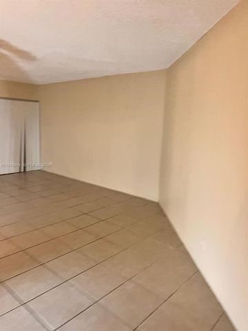 1850 N Congress Ave 409, West Palm Beach, FL 33401