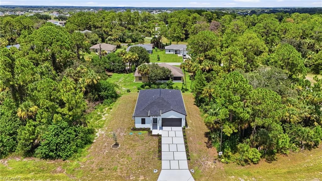 8032 Windswept CIR, LABELLE, FL 33935 — photo 2