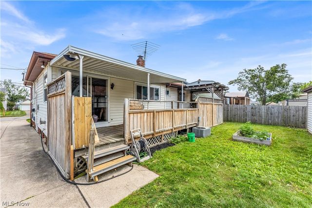 4612 W 156th Street, Cleveland, OH 44135