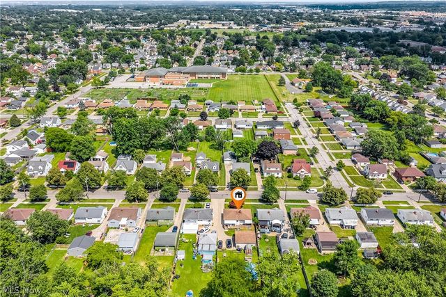4612 W 156th Street, Cleveland, OH 44135