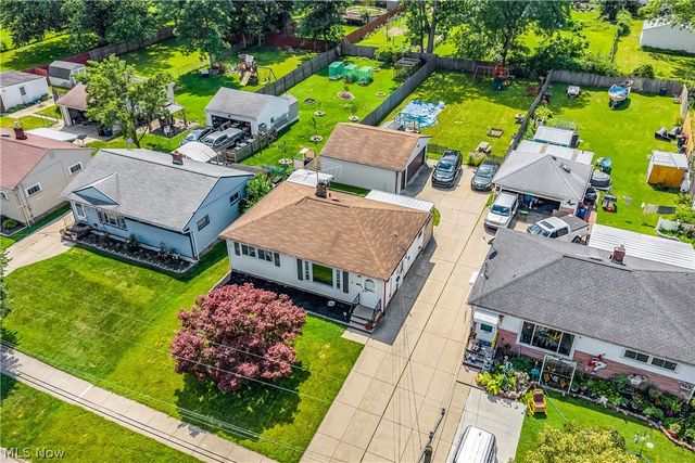 4612 W 156th Street, Cleveland, OH 44135