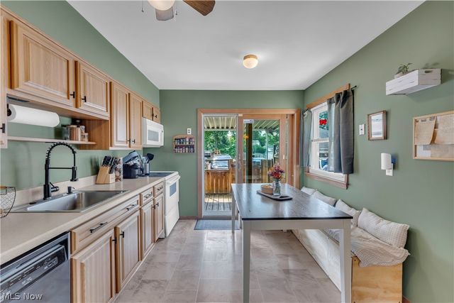 4612 W 156th Street, Cleveland, OH 44135