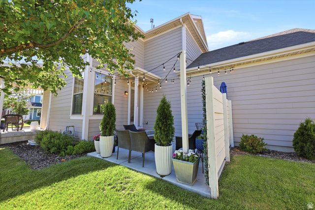 10621 S OZARKS DR, South Jordan, UT 84009