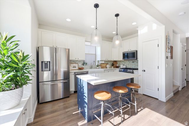 10621 S OZARKS DR, South Jordan, UT 84009