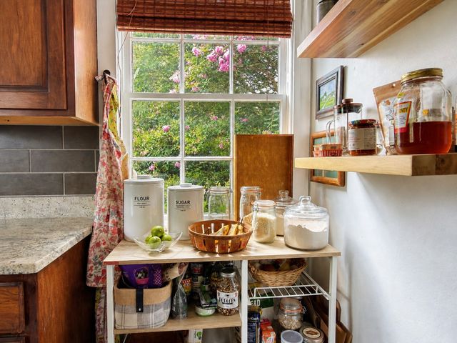 222 Blackman Rd, Nashville, TN 37211