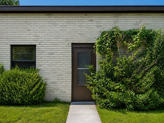 222 Blackman Rd, Nashville, TN 37211