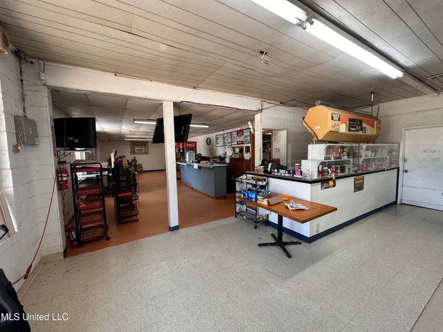 1225 34th Street, Gulfport, MS 39501