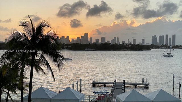 1000 W Ave 318 318, Miami Beach, FL 33139