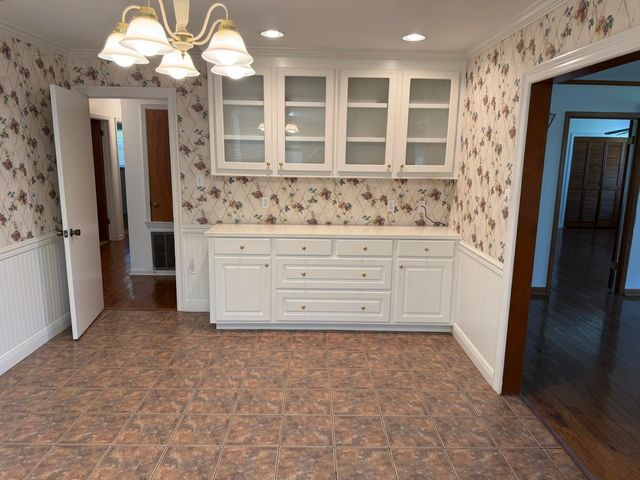 106 Springhill Dr., Hattiesburg, MS 39402