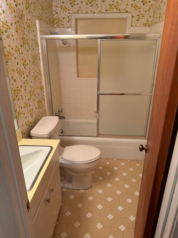 106 Springhill Dr., Hattiesburg, MS 39402