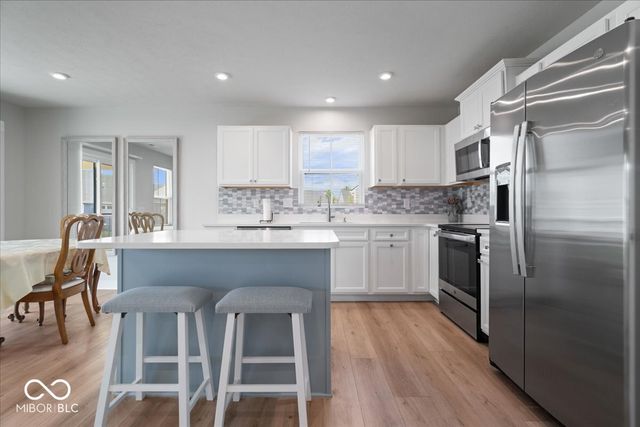 175 Jones Court, Whiteland, IN 46184