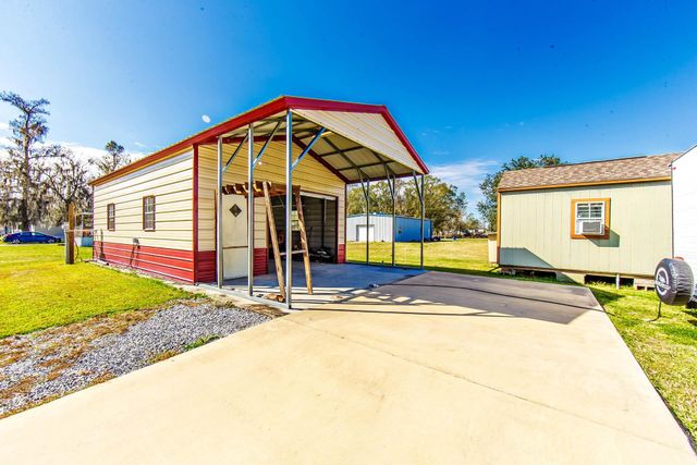 2527 Bayou Blue Rd, Houma, LA 70364