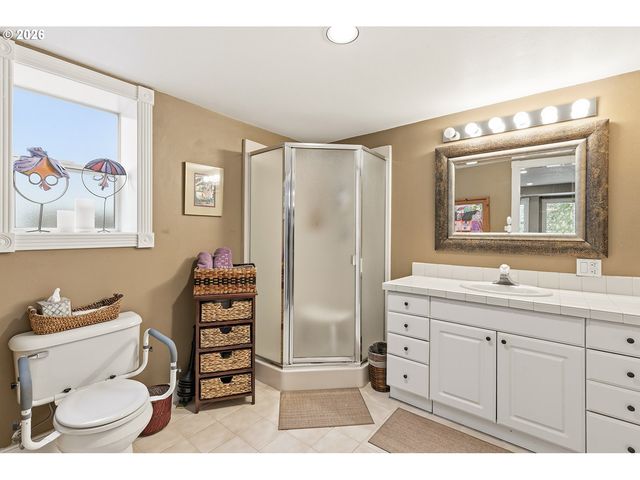 15917 Ne UNION Rd 16, Ridgefield, WA 98642