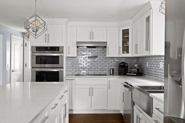 5 Live Oak Dr, Easton, MA 02375
