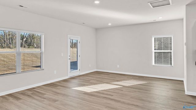 134 Trestle Point Drive, Harvest, AL 35749