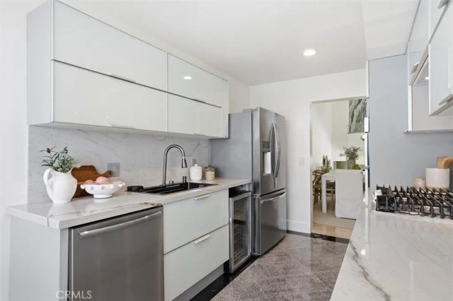 7301 Vista Del Mar B107, Playa Del Rey, CA 90293