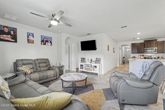 1718 Pace Drive NW, Palm Bay, FL 32907