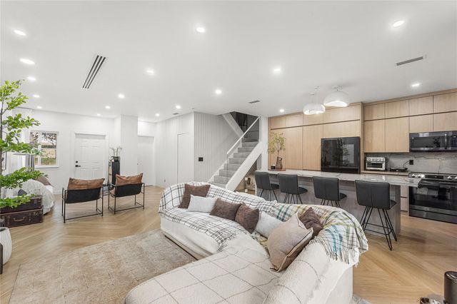 11338 NW 33rd Street, Sunrise, FL 33323