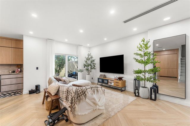 11338 NW 33rd Street, Sunrise, FL 33323