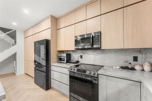 11338 NW 33rd Street, Sunrise, FL 33323