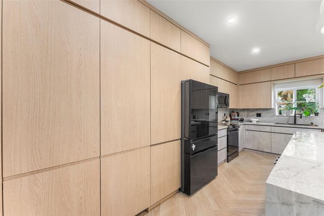 11338 NW 33rd Street, Sunrise, FL 33323