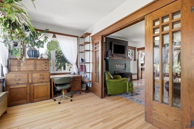 209 ST FRANCIS, Rapid City, SD 57701