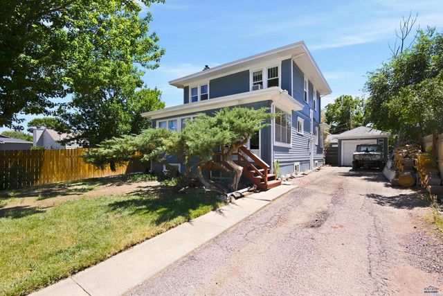 209 ST FRANCIS, Rapid City, SD 57701