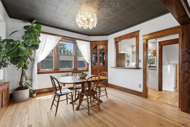 209 ST FRANCIS, Rapid City, SD 57701