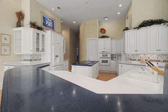 88 Inverness Dr, Bluffton, SC 29910