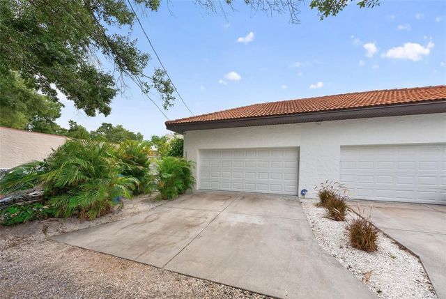 2319 7TH STREET N, St Petersburg, FL 33704
