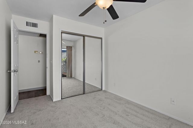 2747 W Anklam Rd Apt E, Tucson, AZ 85745
