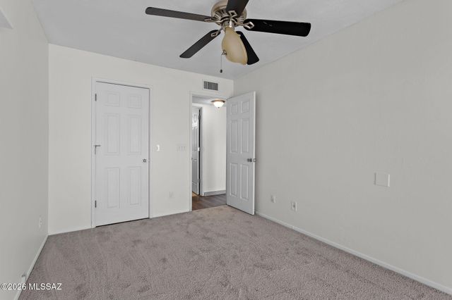 2747 W Anklam Rd Apt E, Tucson, AZ 85745