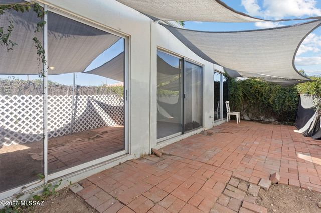 2747 W Anklam Rd Apt E, Tucson, AZ 85745
