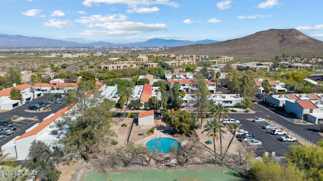 2747 W Anklam Rd Apt E, Tucson, AZ 85745