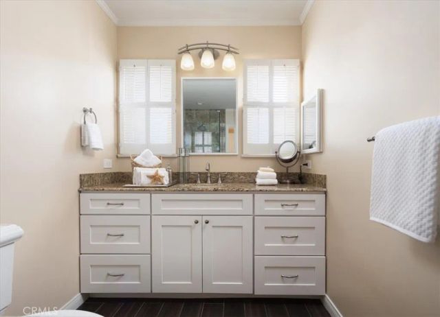 2115 N Baker Street, Santa Ana, CA 92706