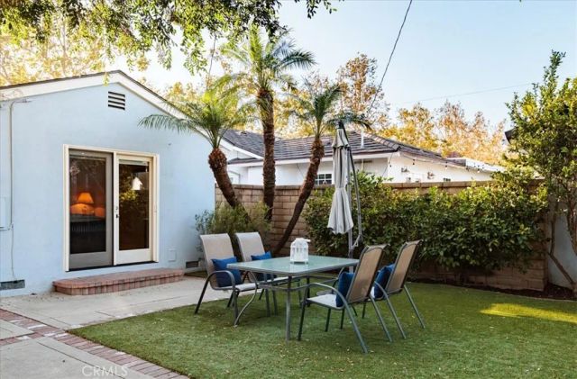 2115 N Baker Street, Santa Ana, CA 92706