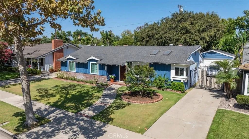2115 N Baker Street, Santa Ana, CA 92706