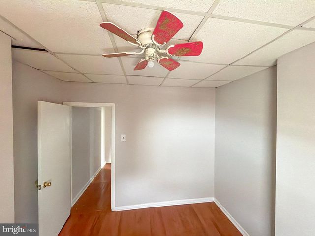 2542 S SARTAIN ST, Philadelphia, PA 19148