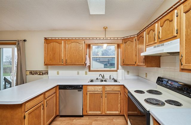 604 Northview Drive, Dallas Center, IA 50063